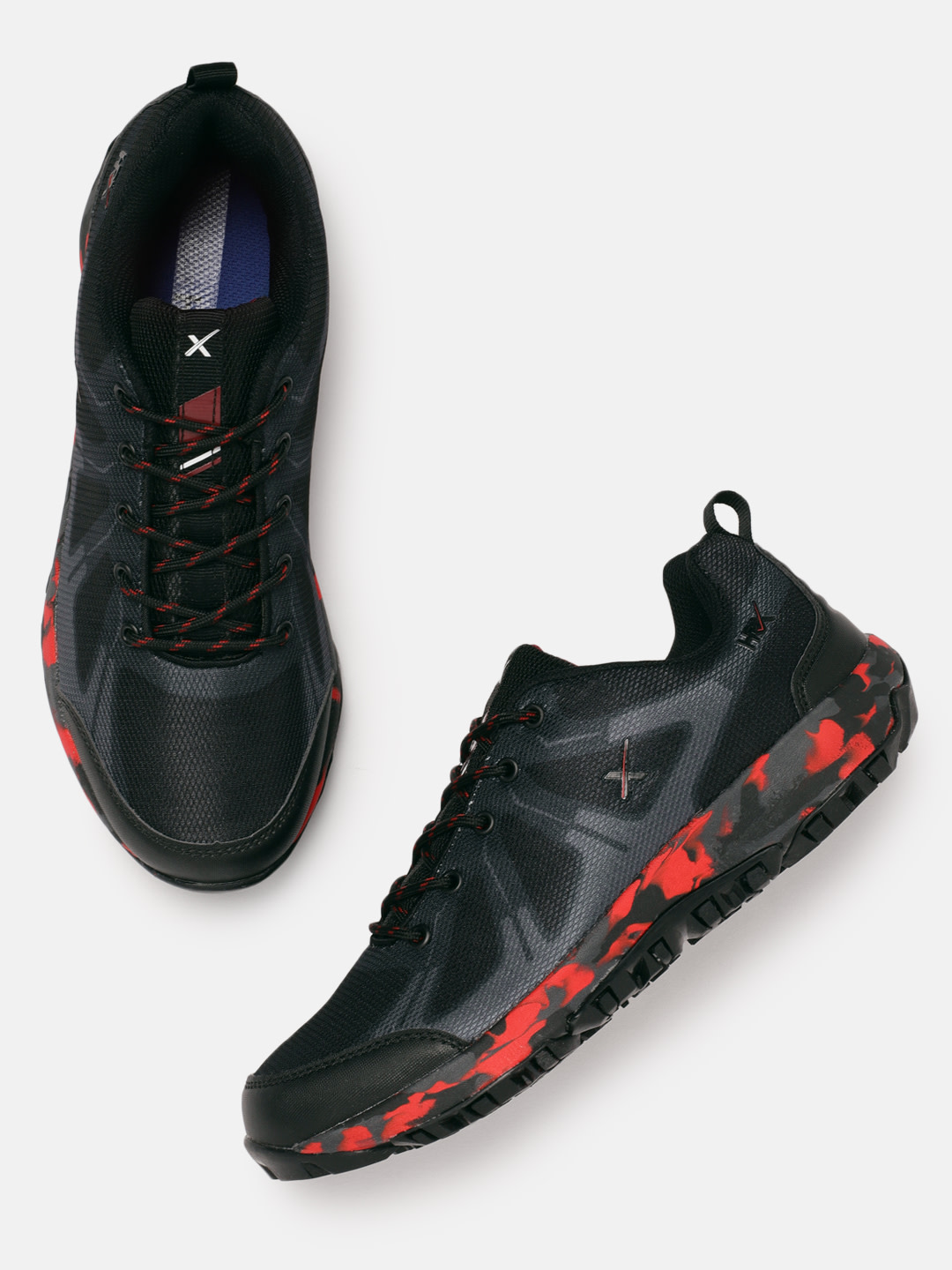 Flat Lace-Fastening Shoes